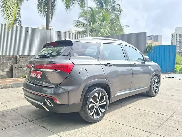 Used MG Hector Plus [2023-2025] Savvy Pro 1.5 Turbo Petrol CVT 6 STR in Mumbai