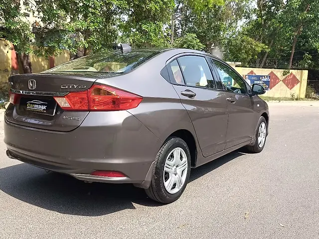 Used Honda City 4th Generation SV Petrol [2017-2019] in Delhi