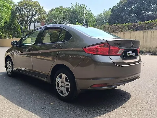 Used Honda City 4th Generation SV Petrol [2017-2019] in Delhi