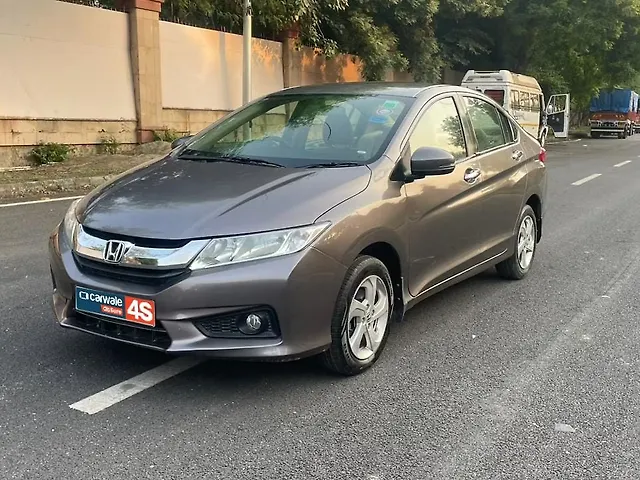 Used 2016 Honda City in Delhi