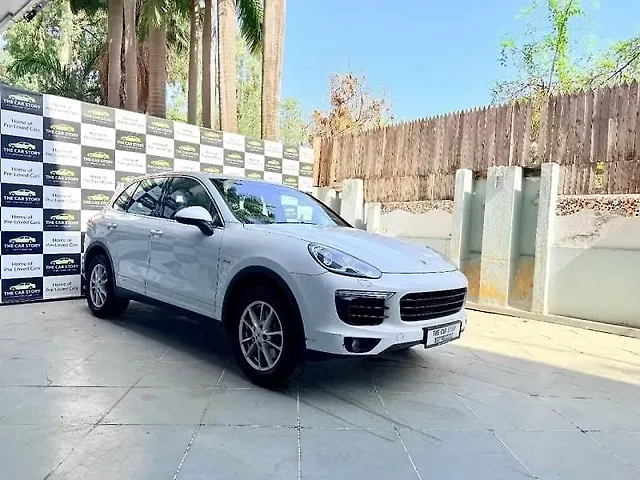 Used 2016 Porsche Cayenne in Pune Used 2016 Porsche Cayenne in Pune