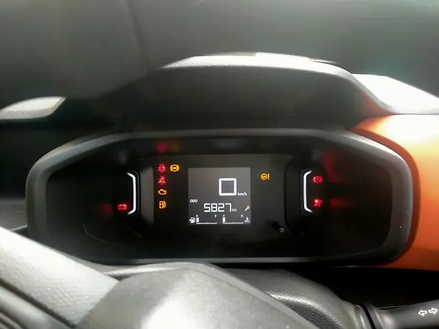 Used Citroen C3 X Feel 1.2 Petrol Dual Tone [2022] in Mumbai