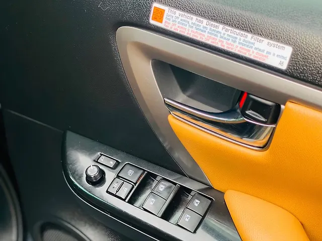 Used Toyota Fortuner 4x2 2WD Diesel 2.8L Turbo Automatic (TC) in Delhi Used Toyota Fortuner 4x2 2WD Diesel 2.8L Turbo Automatic (TC) in Delhi