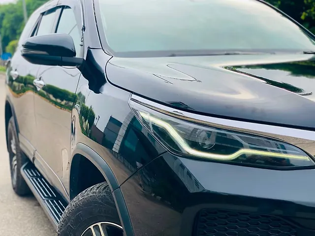 Used Toyota Fortuner 4x2 2WD Diesel 2.8L Turbo Automatic (TC) in Delhi Used Toyota Fortuner 4x2 2WD Diesel 2.8L Turbo Automatic (TC) in Delhi