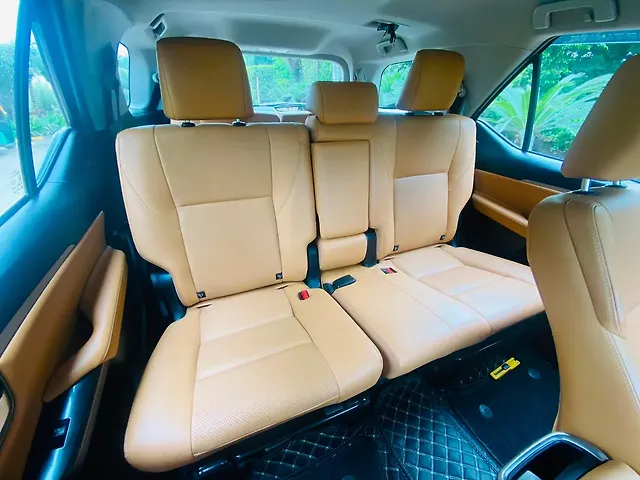 Used Toyota Fortuner 4x2 2WD Diesel 2.8L Turbo Automatic (TC) in Delhi Used Toyota Fortuner 4x2 2WD Diesel 2.8L Turbo Automatic (TC) in Delhi