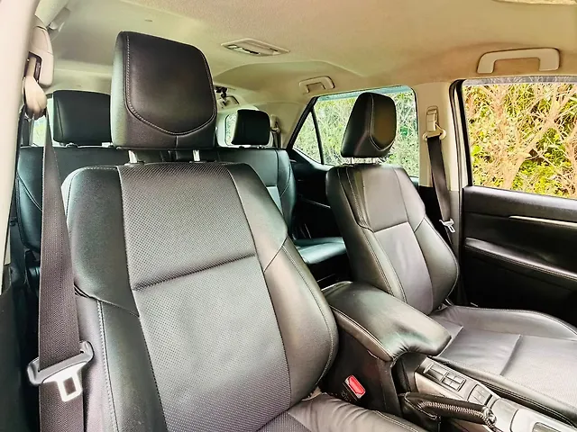 Used Toyota Fortuner 4X4 AT 2.8 Diesel in Delhi