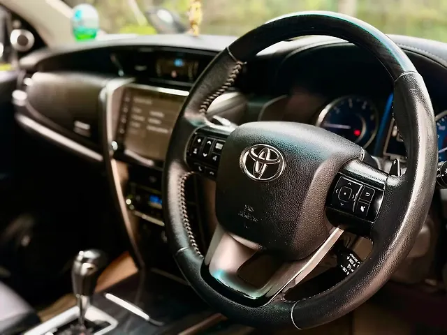 Used Toyota Fortuner 4X4 AT 2.8 Diesel in Delhi