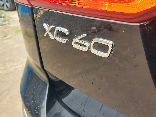 Used Volvo XC60 [2017-2021] D5 Inscription in Hyderabad