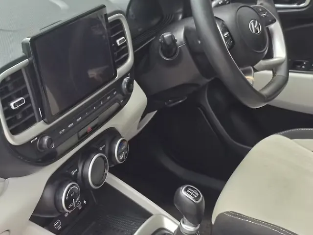 Used Hyundai Venue [2022-2023] SX 1.2 Petrol in Guwahati