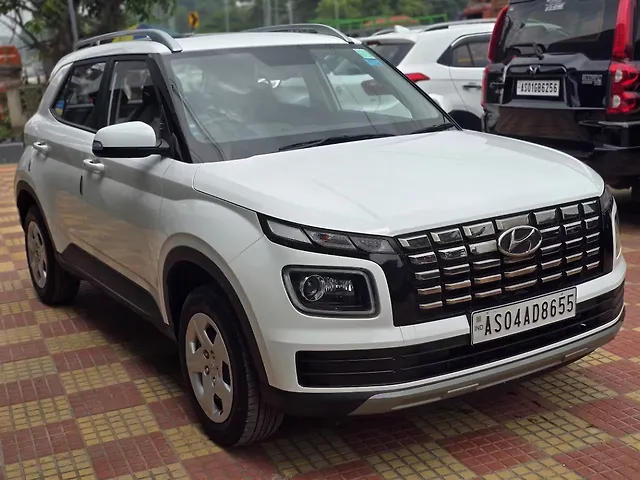 Used Hyundai Venue [2022-2023] SX 1.2 Petrol in Guwahati