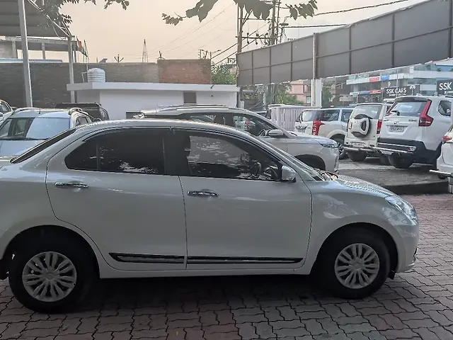 Used Maruti Suzuki Dzire [2020-2024] VXi [2020-2023] in Lucknow