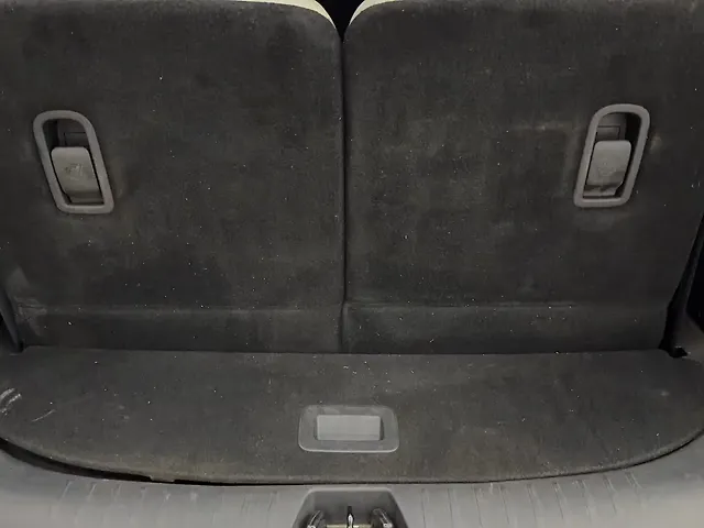 Used Mahindra Old Generation XUV700 AX 7 Petrol AT 7 STR [2023-2024] in Gurgaon