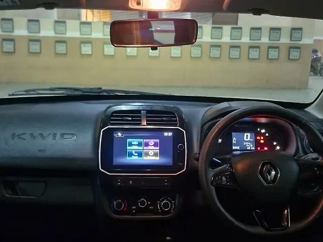 Used Renault Kwid [2023-2026] CLIMBER 1.0 AMT Dual Tone [2024-2025] in Mumbai