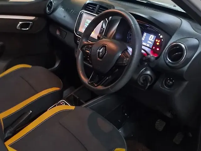 Used Renault Kwid [2023-2026] CLIMBER 1.0 AMT Dual Tone [2024-2025] in Mumbai