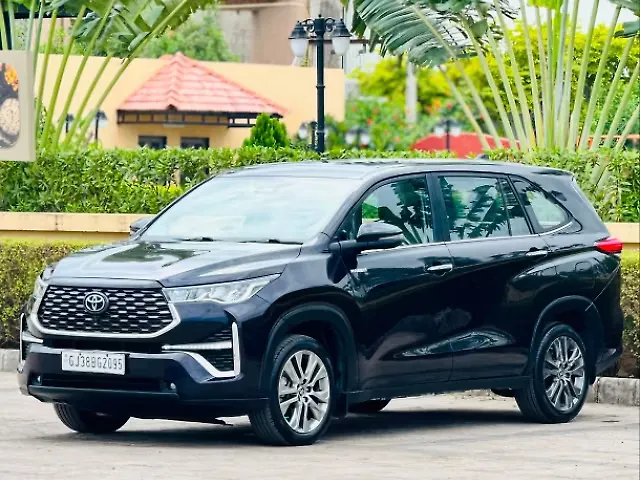 Used Toyota Innova Hycross ZX (O) Hybrid (Electric + Petrol) Automatic (e-CVT) 7 STR in Surat Used Toyota Innova Hycross ZX (O) Hybrid (Electric + Petrol) Automatic (e-CVT) 7 STR in Surat