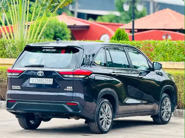 Used Toyota Innova Hycross ZX (O) Hybrid (Electric + Petrol) Automatic (e-CVT) 7 STR in Surat Used Toyota Innova Hycross ZX (O) Hybrid (Electric + Petrol) Automatic (e-CVT) 7 STR in Surat