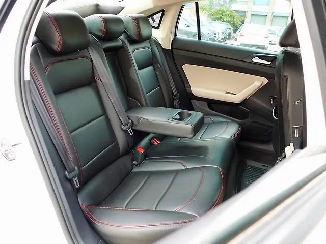 Used Volkswagen Virtus Highline Petrol 1.0L Turbo Automatic (TC) in Delhi Used Volkswagen Virtus Highline Petrol 1.0L Turbo Automatic (TC) in Delhi