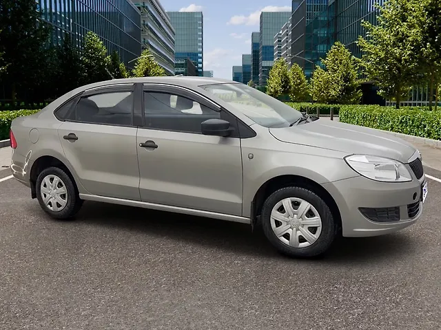 Used 2013 Skoda Rapid in Pune Used 2013 Skoda Rapid in Pune