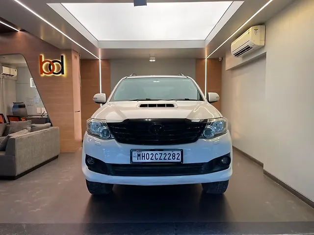 Used 2013 Toyota Fortuner in Mumbai Used 2013 Toyota Fortuner in Mumbai