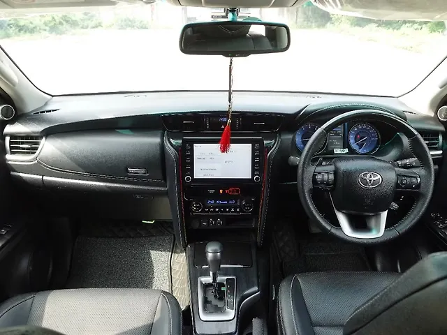 Used Toyota Fortuner 4x2 2WD Petrol 2.7L Automatic in Delhi