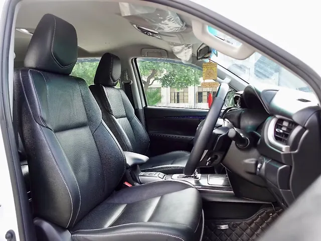 Used Toyota Fortuner 4x2 2WD Petrol 2.7L Automatic in Delhi