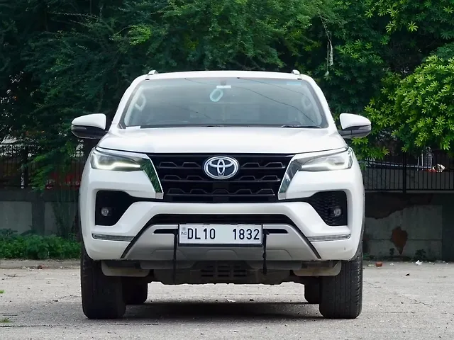 Used 2024 Toyota Fortuner in Delhi Used 2024 Toyota Fortuner in Delhi