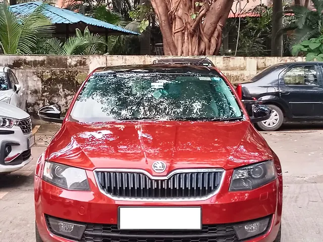 Used 2014 Skoda Octavia in Mumbai
