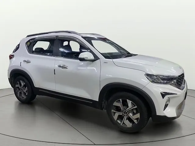 Used 2023 Kia Sonet in Mohali