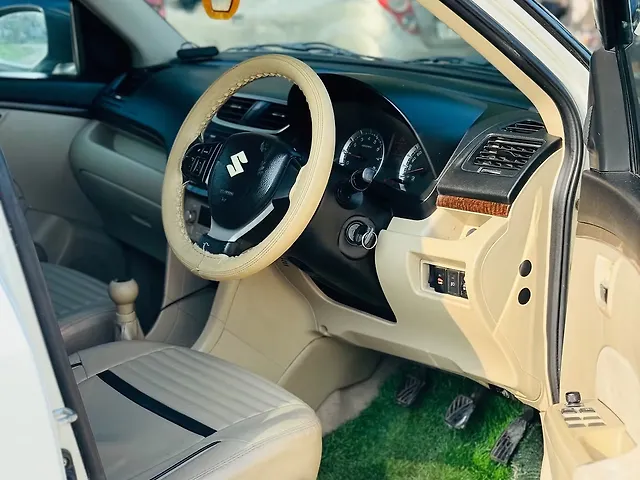 Used Maruti Suzuki Swift DZire [2011-2015] ZXI in Lucknow