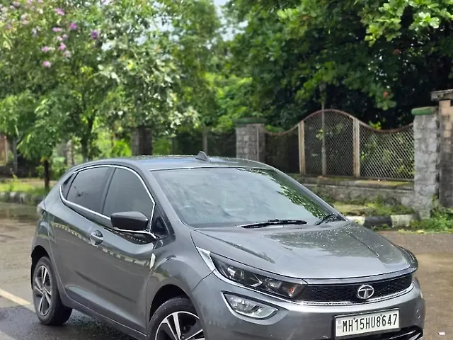 Used 2022 Tata Altroz in Mumbai