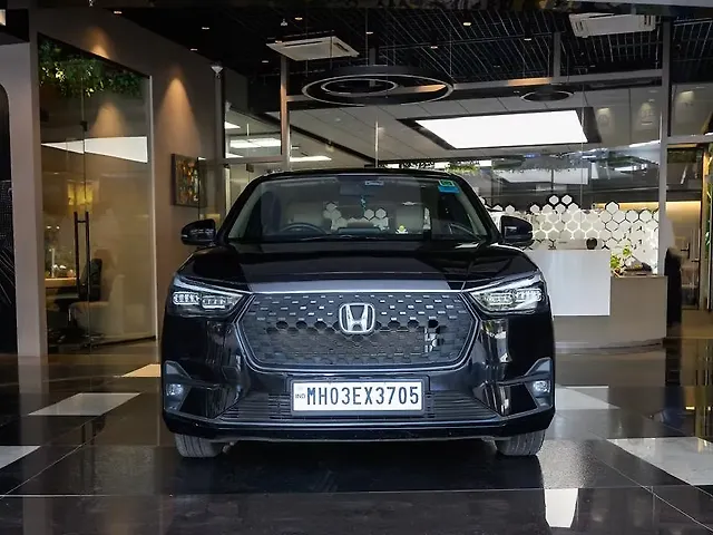 Used 2025 Honda Amaze in Mumbai Used 2025 Honda Amaze in Mumbai
