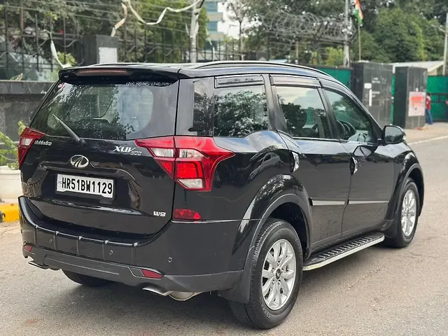 Used Mahindra XUV500 W9 [2018-2020] in Delhi