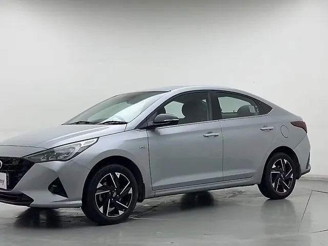 Used 2022 Hyundai Verna in Delhi Used 2022 Hyundai Verna in Delhi