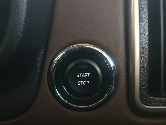 Used Mahindra Scorpio N Z8 L Diesel AT 2WD 7 STR [2022] in Mumbai