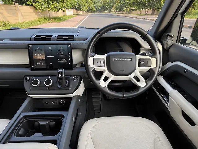Used Land Rover Defender 110 HSE 2.0 Petrol in Delhi Used Land Rover Defender 110 HSE 2.0 Petrol in Delhi