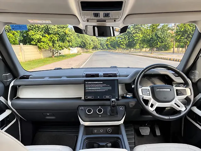 Used Land Rover Defender 110 HSE 2.0 Petrol in Delhi Used Land Rover Defender 110 HSE 2.0 Petrol in Delhi