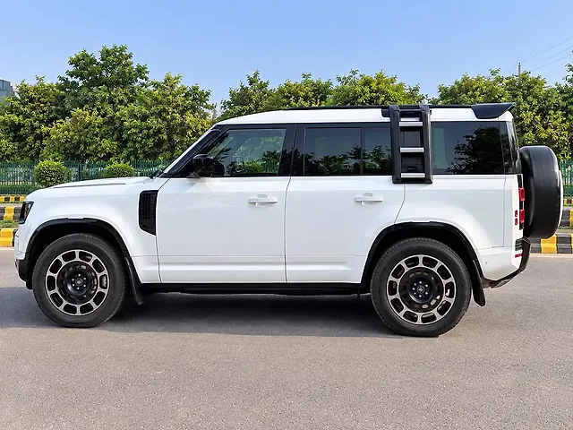 Used Land Rover Defender 110 HSE 2.0 Petrol in Delhi Used Land Rover Defender 110 HSE 2.0 Petrol in Delhi
