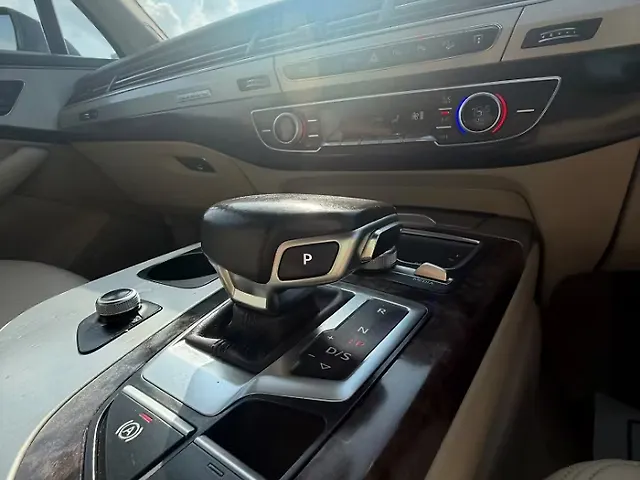 Used Audi Q7 [2015-2020] 45 TDI Technology Pack in Mumbai
