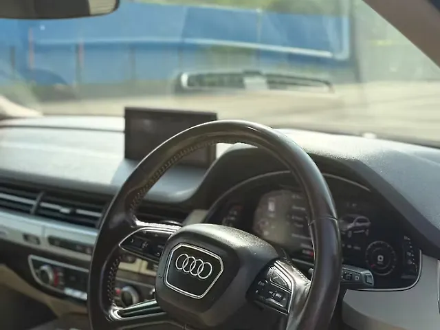 Used Audi Q7 [2015-2020] 45 TDI Technology Pack in Mumbai