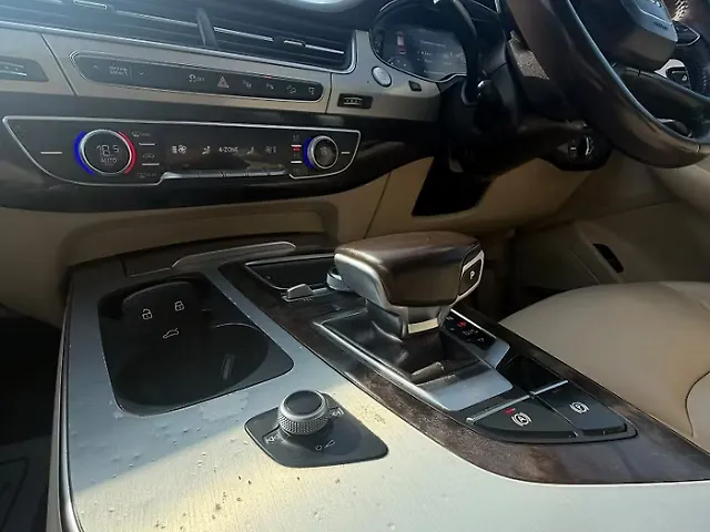 Used Audi Q7 [2015-2020] 45 TDI Technology Pack in Mumbai
