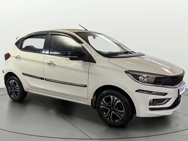 Used 2022 Tata Tiago in Delhi