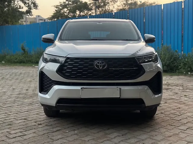 Used 2023 Toyota Innova Hycross in Delhi Used 2023 Toyota Innova Hycross in Delhi