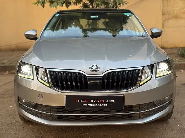 Used 2019 Skoda Octavia in Mumbai