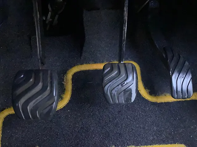 Used Renault Kwid [2015-2019] 1.0 RXT Opt [2016-2019] in Rajkot