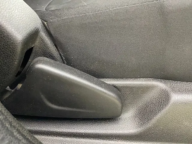 Used Renault Kwid [2015-2019] 1.0 RXT Opt [2016-2019] in Rajkot