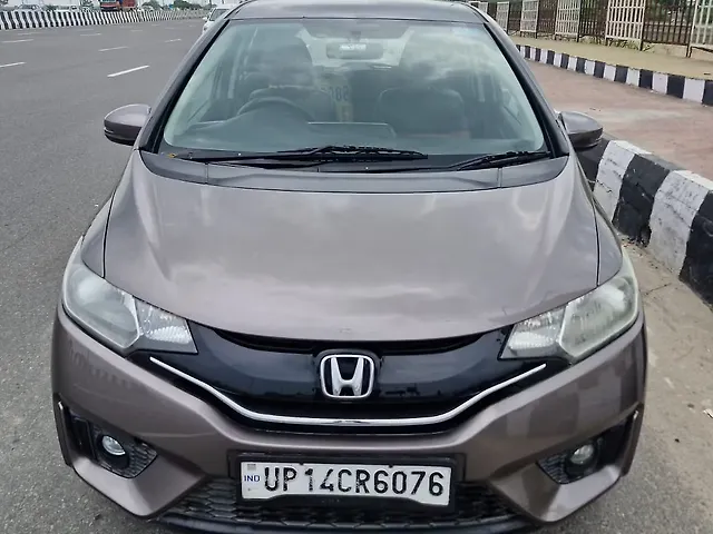 Used 2015 Honda Jazz in Delhi