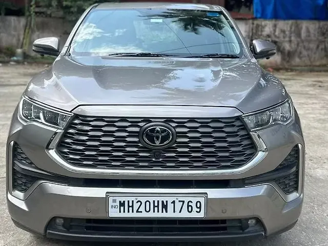 Used 2025 Toyota Innova Hycross in Mumbai Used 2025 Toyota Innova Hycross in Mumbai