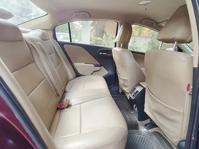 Used Honda City 4th Generation V Petrol [2017-2019] in Mumbai