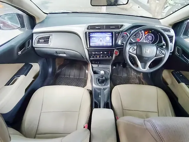Used Honda City 4th Generation V Petrol [2017-2019] in Mumbai