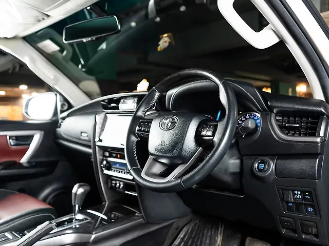 Used Toyota Fortuner Leader Edition 2WD Diesel 2.8L Turbo Automatic Leader Edition in Delhi Used Toyota Fortuner Leader Edition 2WD Diesel 2.8L Turbo Automatic Leader Edition in Delhi